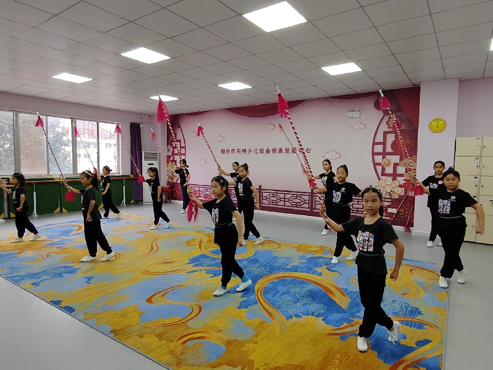 天映艺校京剧暑假集中训练营圆满结课